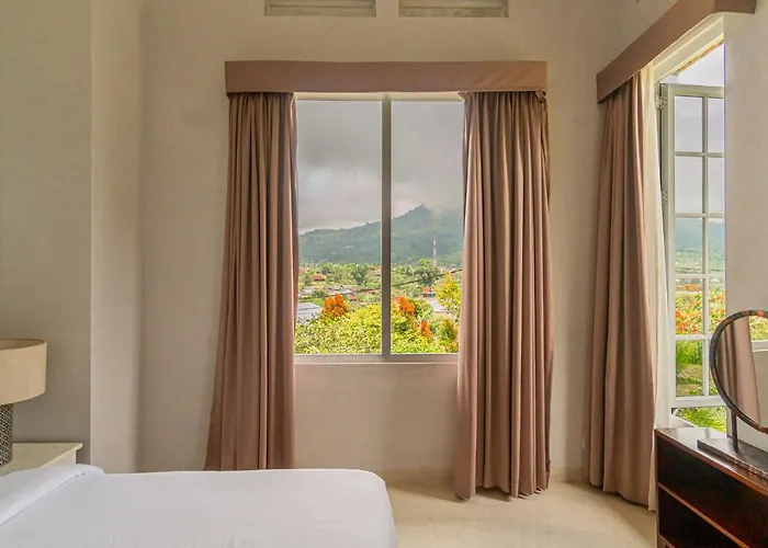 Four Monkeys House By Bukit Vista *