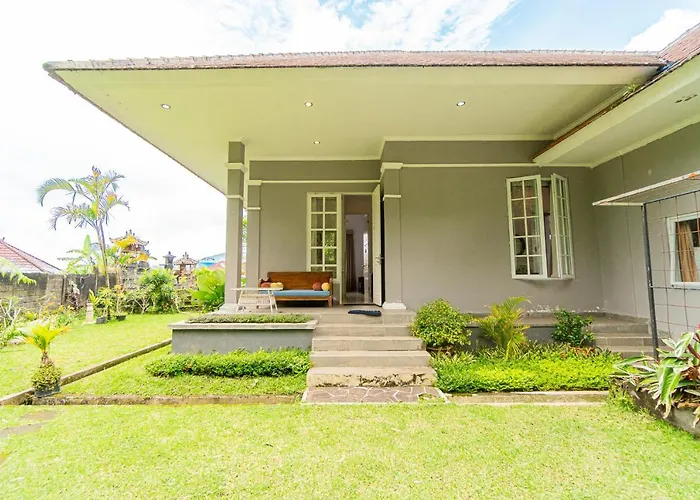 Four Monkeys House By Bukit Vista Bedugul (Bali)